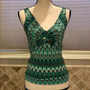 Gorgeous green BCBG top!